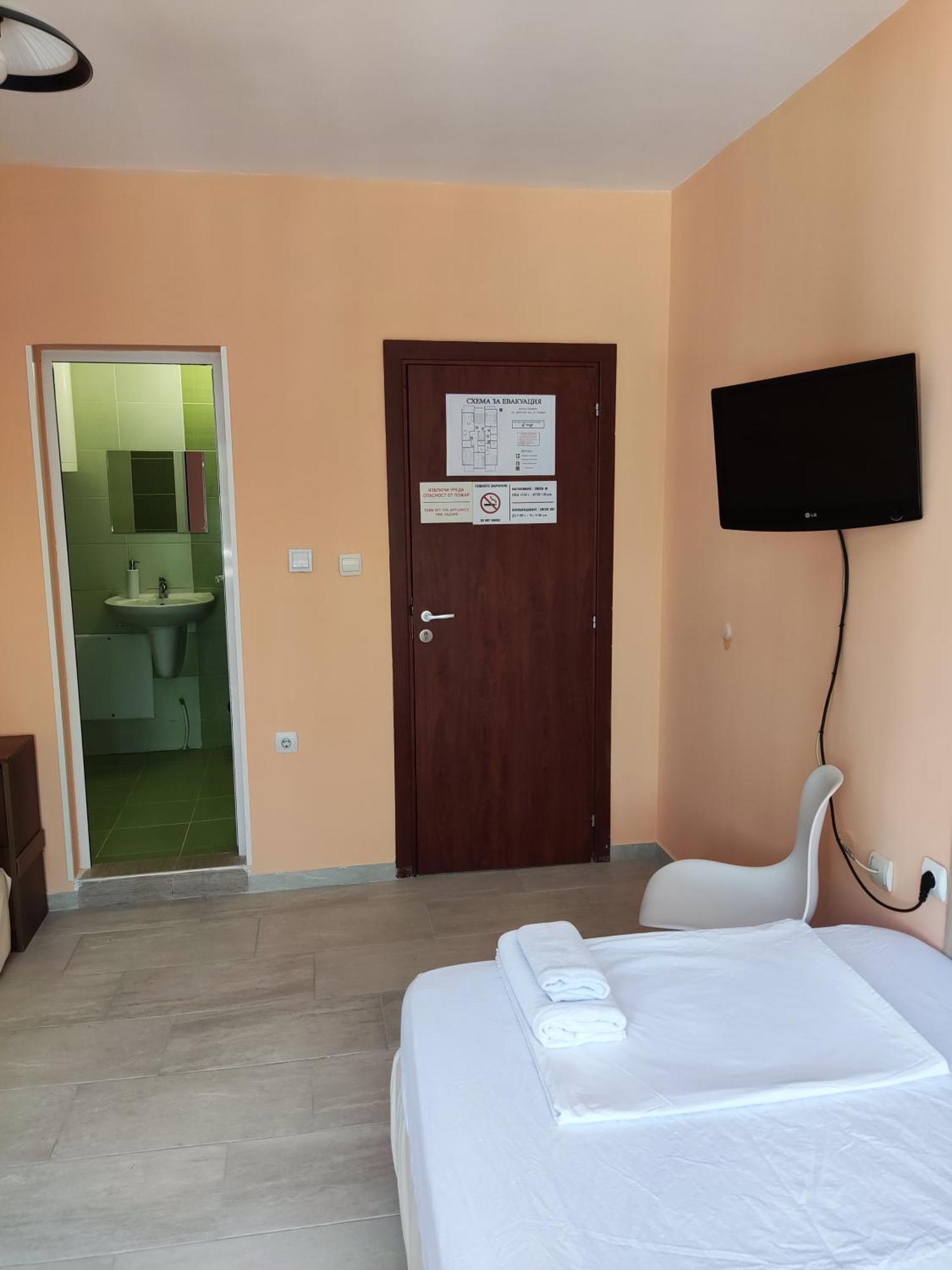 Pleven Rooms 外观 照片